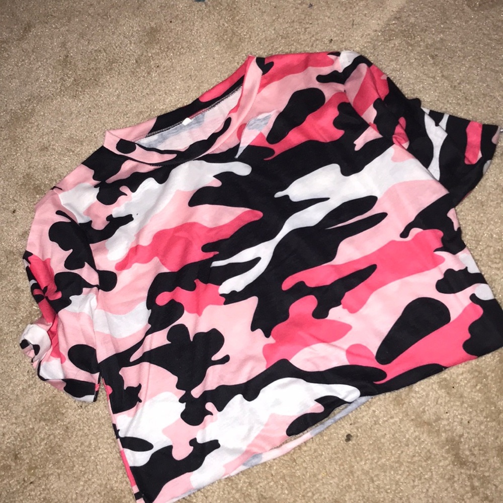 Camo top
